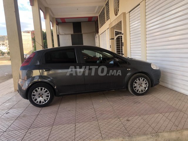 Voiture Fiat Punto 2010 au Maroc Diesel - 5 chevaux