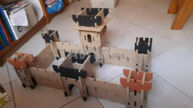 Jouet En Bois Chateau Fort De Belgique Sports Et Loisirs A Agadir Avito Ma