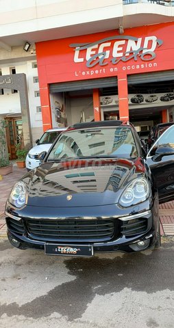 Voiture Porsche Cayenne 2015 au Maroc Diesel - 12 chevaux