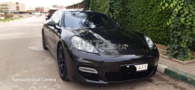 Voiture Porsche Panamera 2010 au Maroc Essence - 28 chevaux