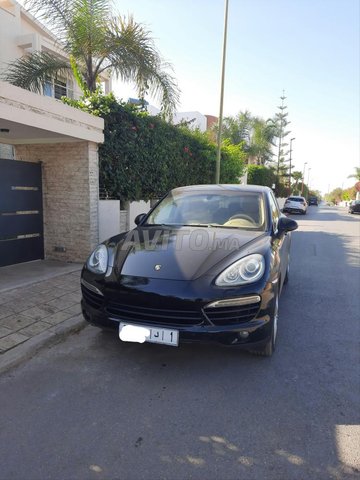 Voiture Porsche Cayenne 2010 au Maroc Diesel - 14 chevaux