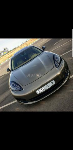 Voiture Porsche Panamera 2013 au Maroc Diesel