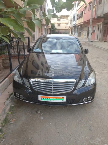 Voiture Mercedes benz Classe e 2009 au Maroc Essence - 4 chevaux