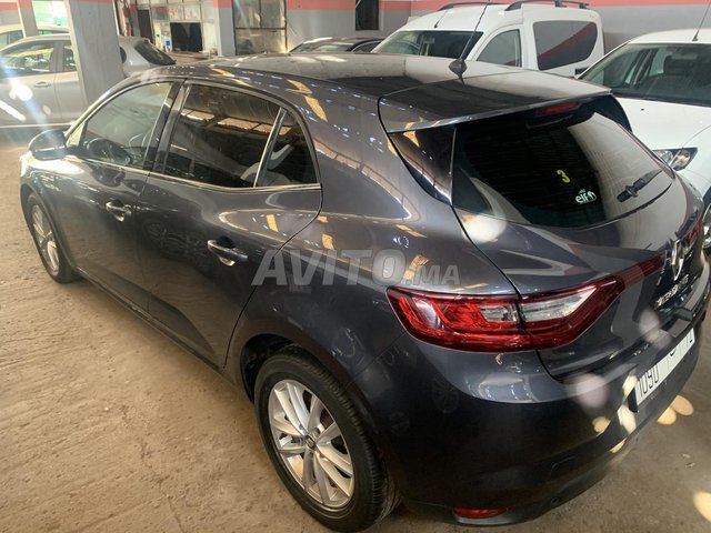 Voiture Renault Megane 2016 au Maroc Diesel - 6 chevaux