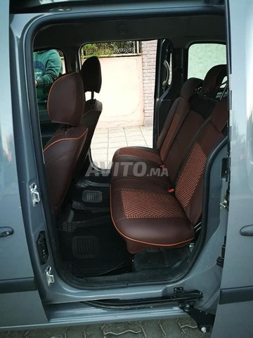 Voiture Renault Kangoo 2016 au Maroc Diesel - 6 chevaux
