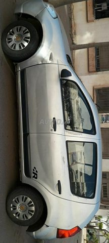 Voiture Dacia Sandero 2009 au Maroc Essence - 8 chevaux