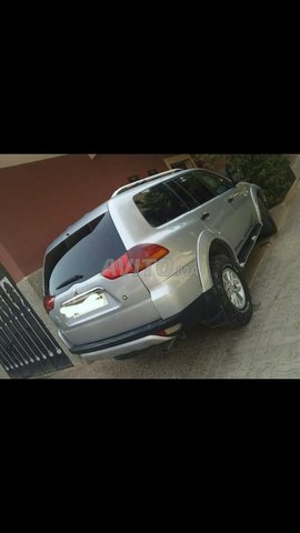 Voiture Mitsubishi Pajero sport 2012 au Maroc Diesel - 10 chevaux