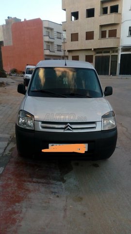 Voiture Citroen Berlingo 2010 au Maroc Diesel - 7 chevaux