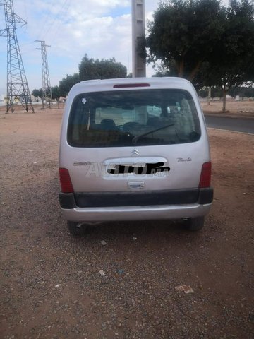 Voiture Citroen Berlingo 2003 au Maroc Diesel