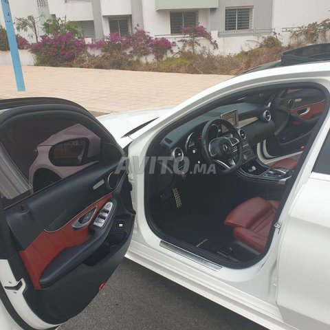 Voiture Mercedes benz 220 2020 au Maroc Diesel - 8 chevaux