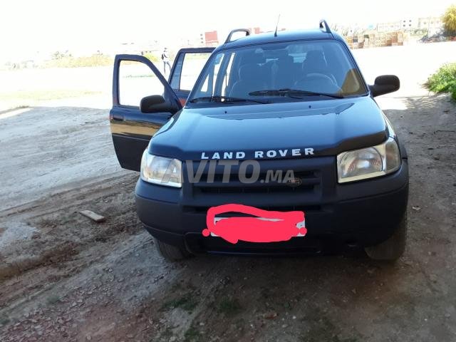 Voiture Land rover Velar 2002 au Maroc Diesel - 8 chevaux
