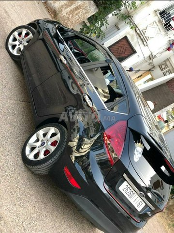 Voiture Ford Fiesta 2013 au Maroc Diesel - 6 chevaux