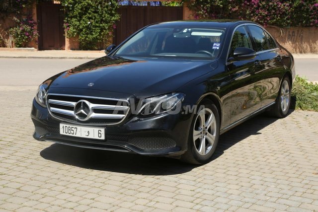 Voiture Mercedes benz Classe e 2017 au Maroc Diesel - 8 chevaux