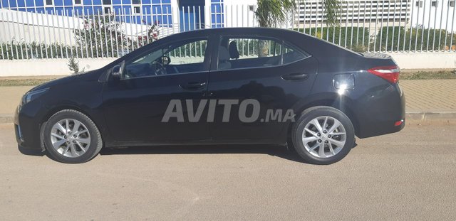 Voiture Toyota Corolla 2015 au Maroc Diesel - 5 chevaux