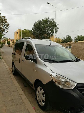 Voiture Dacia Dokker 2015 au Maroc Diesel - 6 chevaux
