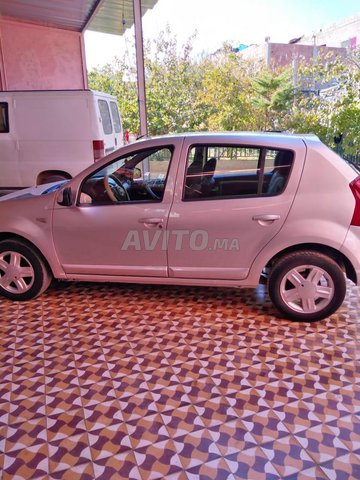 Voiture Dacia Sandero 2009 au Maroc Diesel
