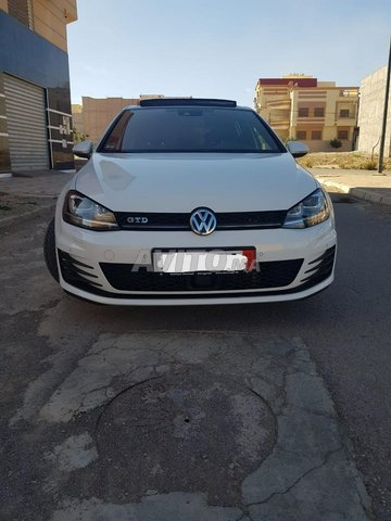 Voiture Volkswagen Golf 7 2015 au Maroc Diesel