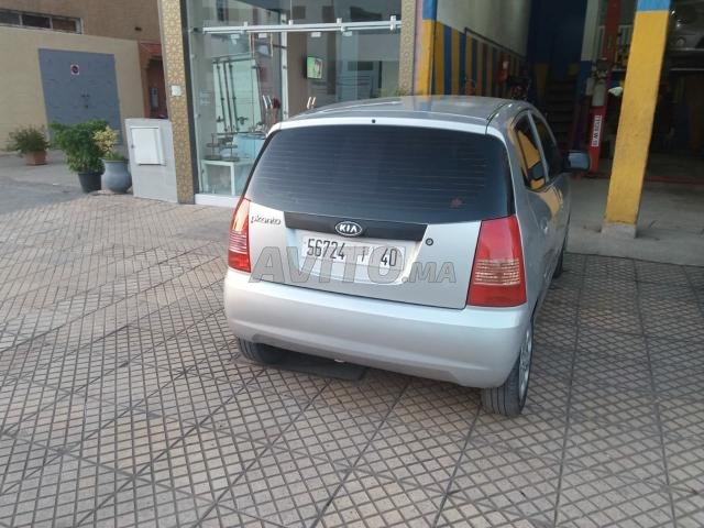 Voiture Kia Picanto 2007 au Maroc Essence - 6 chevaux