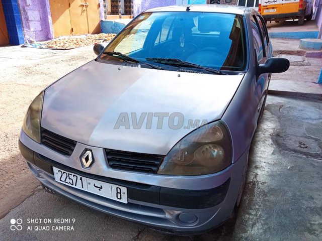 Voiture Renault Clio 2006 au Maroc Diesel - 6 chevaux