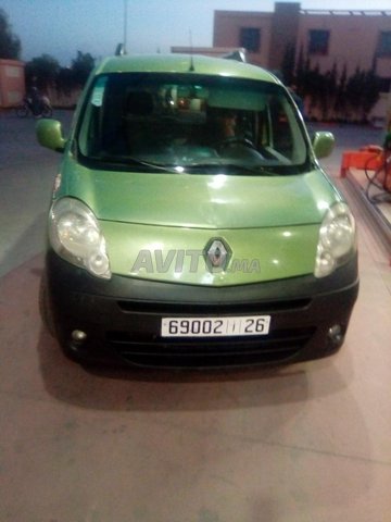 Voiture Renault Kangoo 2009 au Maroc Diesel - 8 chevaux