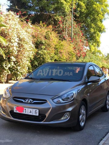 Hyundai accent avito