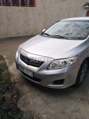 Voiture Toyota Corolla 2010 au Maroc Essence - 8 chevaux