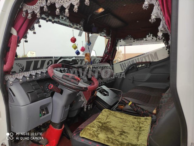Voiture Mitsubishi Canter 2015 au Maroc Diesel - 13 chevaux