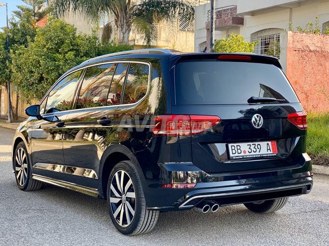 Voiture Volkswagen Touran 2019 au Maroc Diesel - 8 chevaux