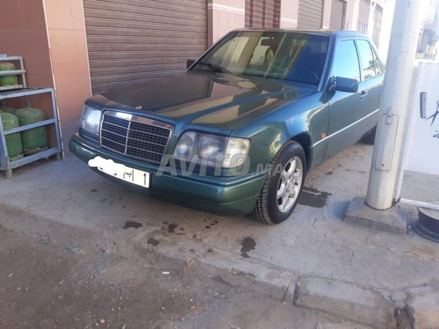 Voiture Mercedes benz R250 1994 au Maroc Diesel - 10 chevaux