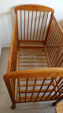 Lit Bebe A Roulettes Equipements Pour Enfant Et Bebe A Khouribga Avito Ma