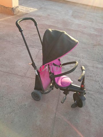 Velo Poussette Bebe Enfant Trotteur Equipements Pour Enfant Et Bebe A Marrakech Avito Ma