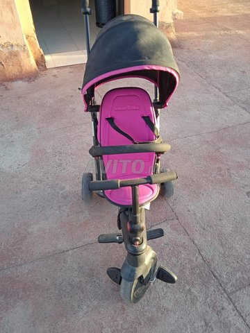 Velo Poussette Bebe Enfant Trotteur Equipements Pour Enfant Et Bebe A Marrakech Avito Ma