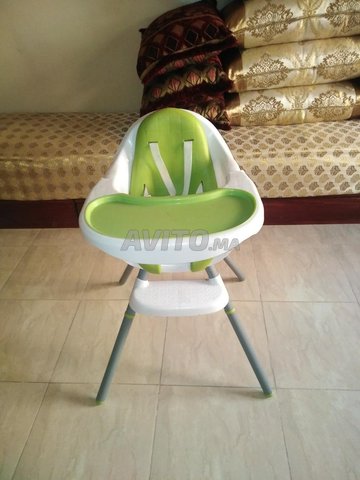 Table A Manger Pour Bebe Equipements Pour Enfant Et Bebe A Marrakech Avito Ma