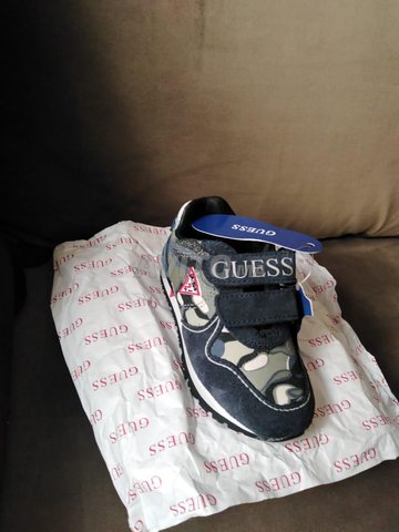 chaussure guess bebe