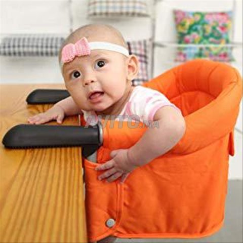 Siege Table Pour Bebe En Tres Bon Etat Equipements Pour Enfant Et Bebe A Rabat Avito Ma