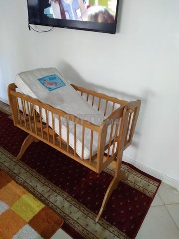 Lit Bebe Balancoire Equipements Pour Enfant Et Bebe A Casablanca Avito Ma