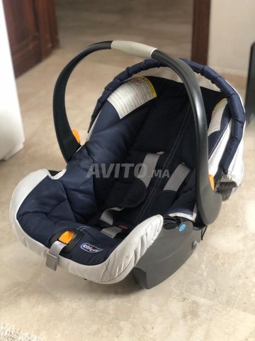 Maxi Cosy Auto Chicco Equipements Pour Enfant Et Bebe A Fes Avito Ma