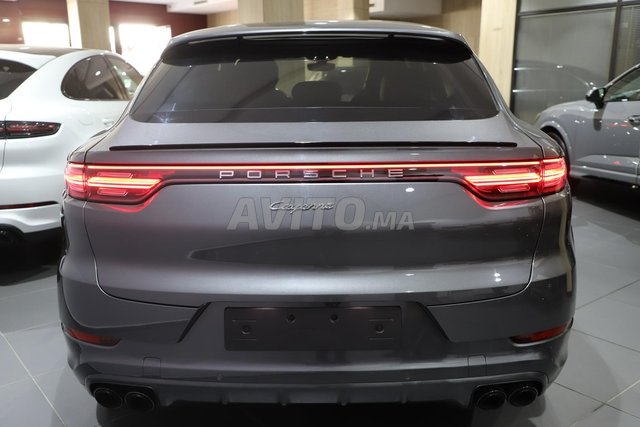 Avito porsche cayenne