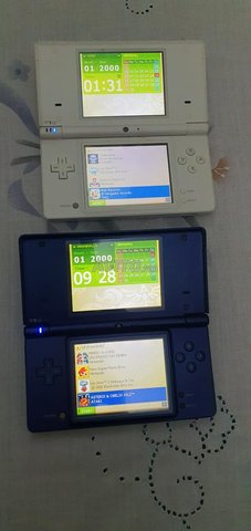 Nintendo DSi Blue  - 5