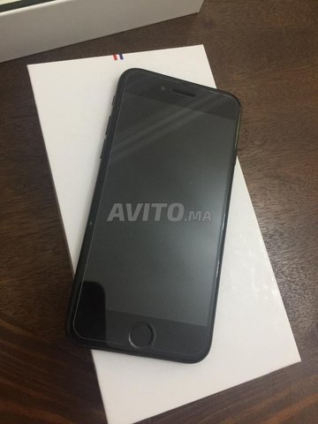 Iphone 7 Black (32Go) reconditionné et Accessoires - 2