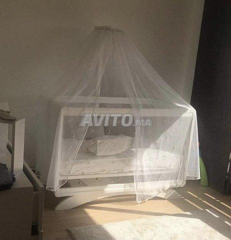 Lit Plexiglass Bebe Cocon Et Papillon Equipements Pour Enfant Et Bebe A Casablanca Avito Ma