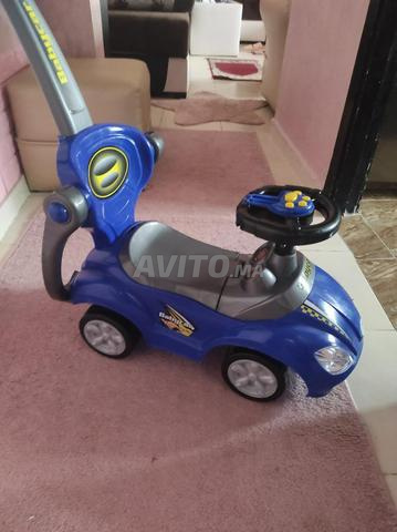 Vente Trotteur Et Voiture Bebe Equipements Pour Enfant Et Bebe A El Jadida Avito Ma