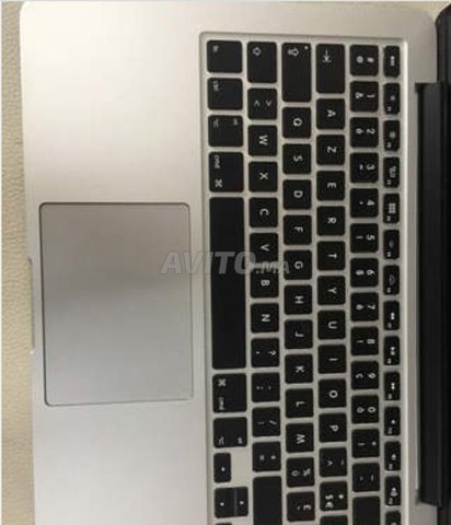 MacBook Pro Retina 13 inch Early 2015 - 1