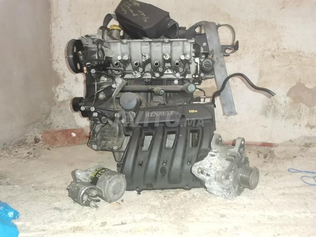 motor Clio - 3