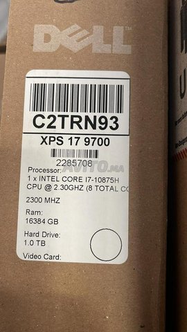 Dell XPS 17 9700 17  Intel Core i7 10th - 5