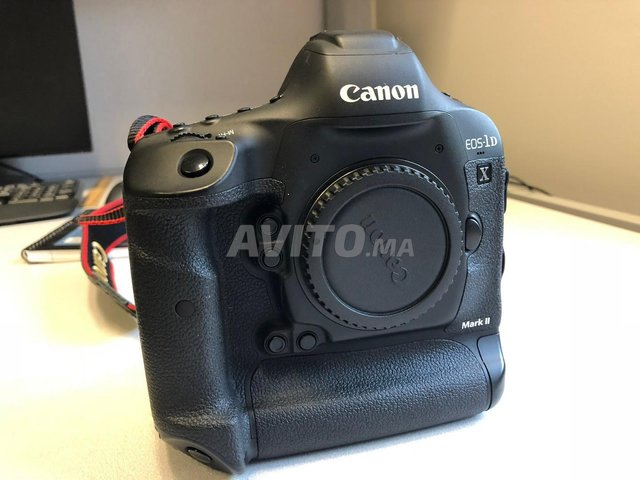 Canon EOS-1DX Mark II DSLR Camera - 1