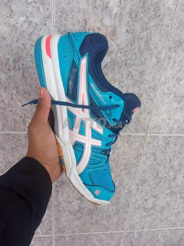 asics taille 42
