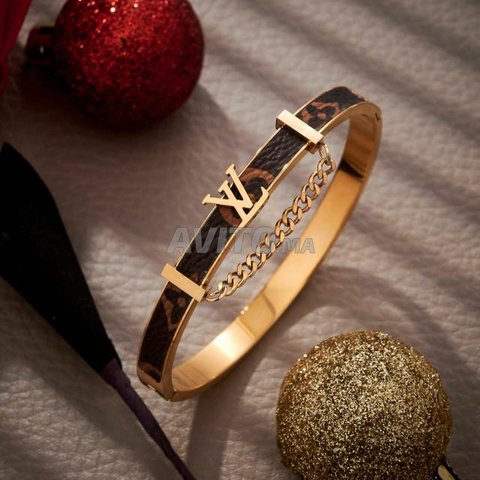 Bracelet Louis Vuitton Inoxydable Femme  ساعات و مجوهرات ب الدار