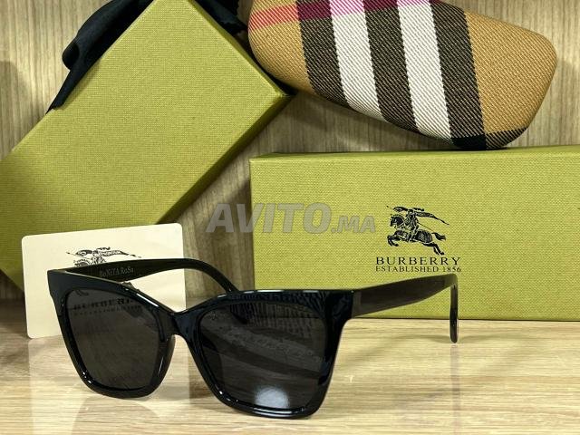 Burberry solaire 2024