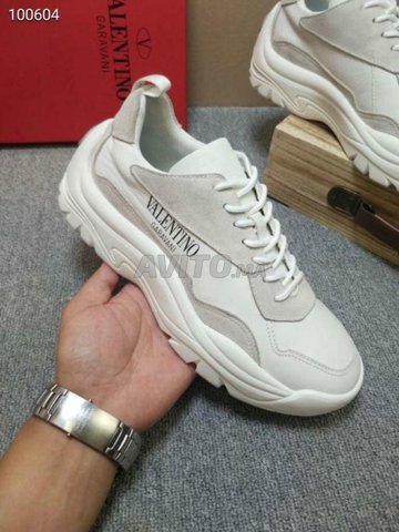 Valentino bansi clearance runner